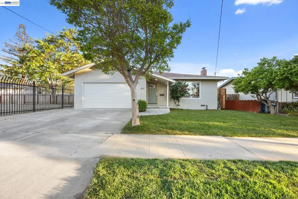 $1,080,000 | 2151 Elm Street, Livermore, CA 94551