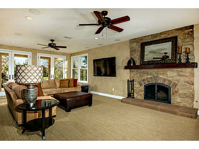 817 Cole Ranch Road Encinitas, CA 92024 - Photo 8 of 25