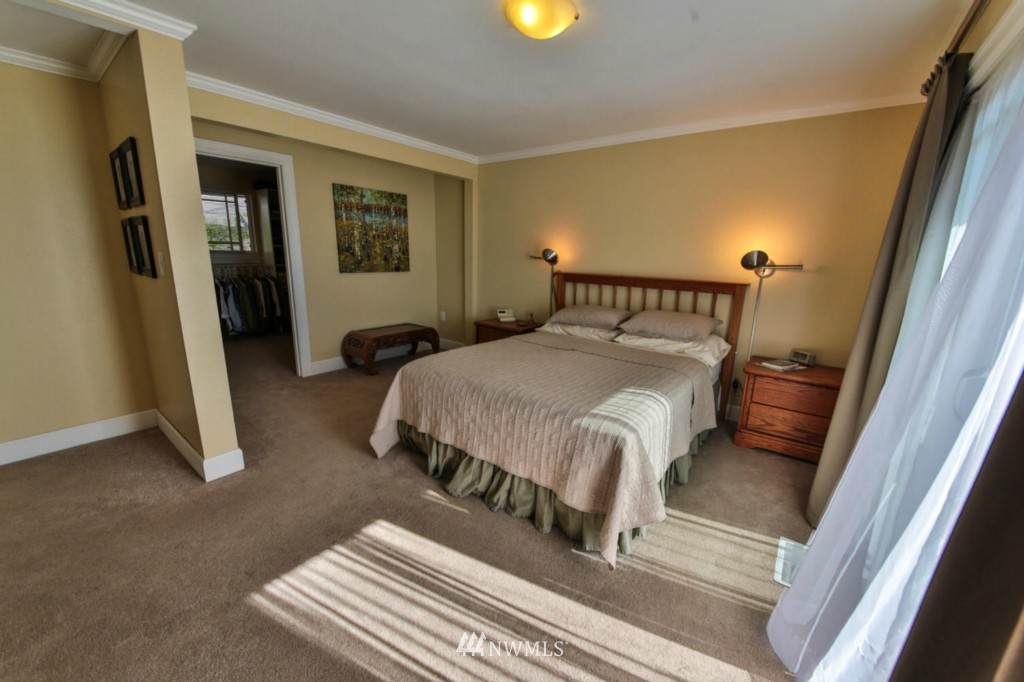 911 Walnut Street Edmonds, WA 98020 - Photo 13 of 24 Gallery Image 13