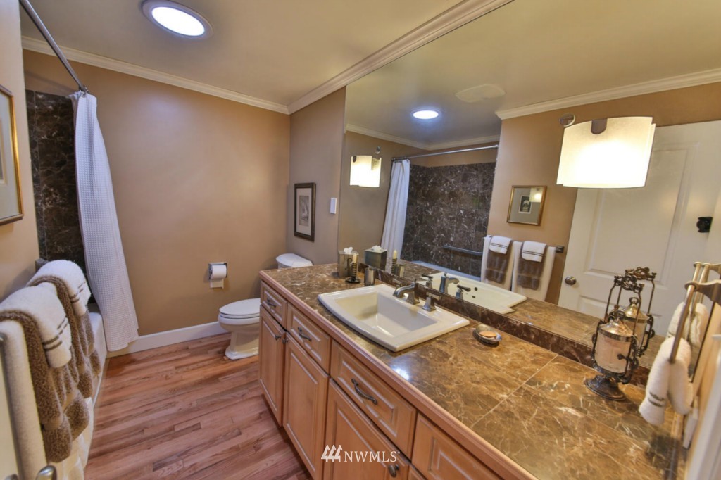 911 Walnut Street Edmonds, WA 98020 - Photo 15 of 24 Gallery Image 15