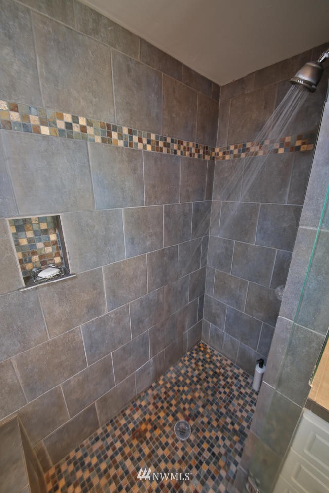 911 Walnut Street Edmonds, WA 98020 - Photo 16 of 24 Gallery Image 16