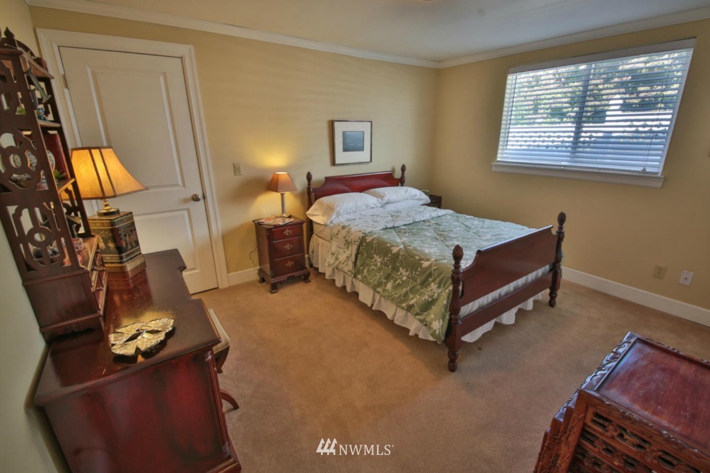 911 Walnut Street Edmonds, WA 98020 - Photo 20 of 24 Gallery Image 20