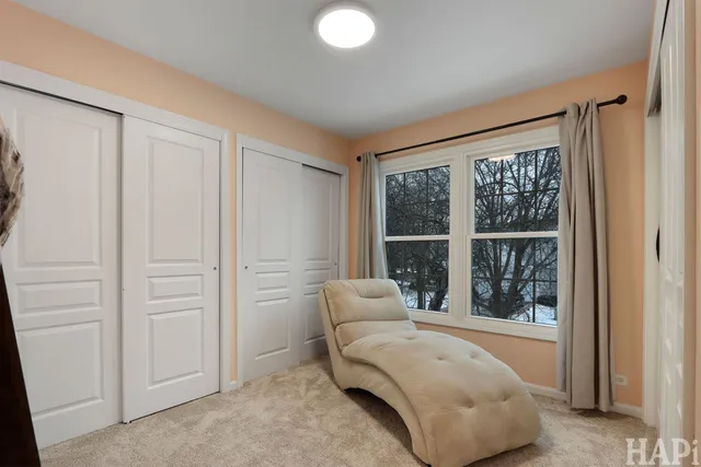 $529,999 | 1121 Williamsburg Circle, Grayslake, IL 60030