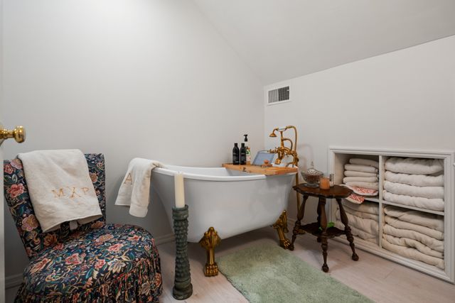 $599,900 | 1124 Sunnymeade Drive, Nashville, TN 37216