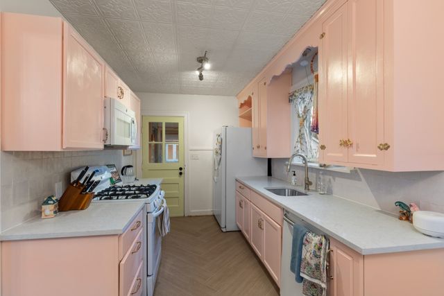 $599,900 | 1124 Sunnymeade Drive, Nashville, TN 37216