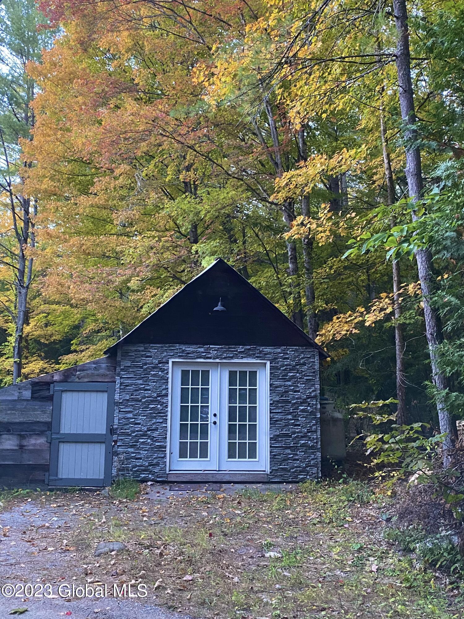 277 Howe Road Lake Luzerne, NY 12846 - Photo 23 of 31 705CF049-1866-4C91-93B7-989B89007460