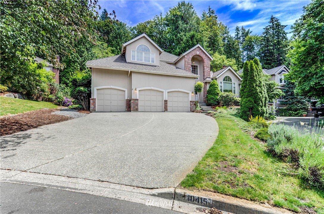 10415 Northeast 152nd Place Bothell, WA 98011 - Photo 1 of 25 Gallery Image 1
