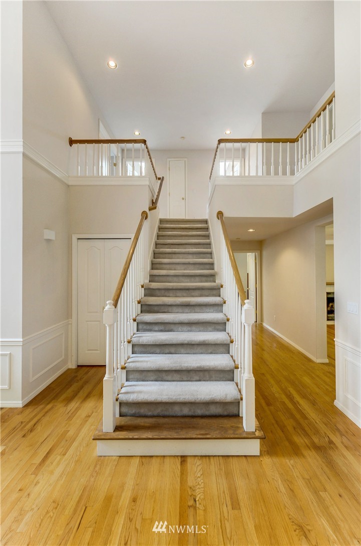 10415 Northeast 152nd Place Bothell, WA 98011 - Photo 18 of 25 Gallery Image 18
