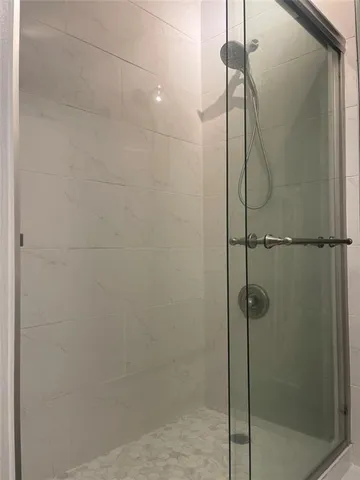 $2,400 | 89 Regency Road, Alpharetta, GA 30022