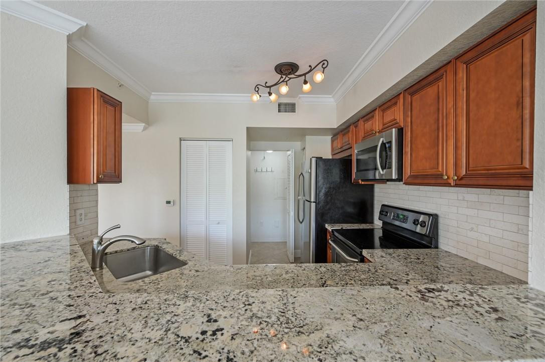6348 West Sample Road, Unit 6348 Coral Springs, FL 33067 - Photo 4 of 25 Photo 4