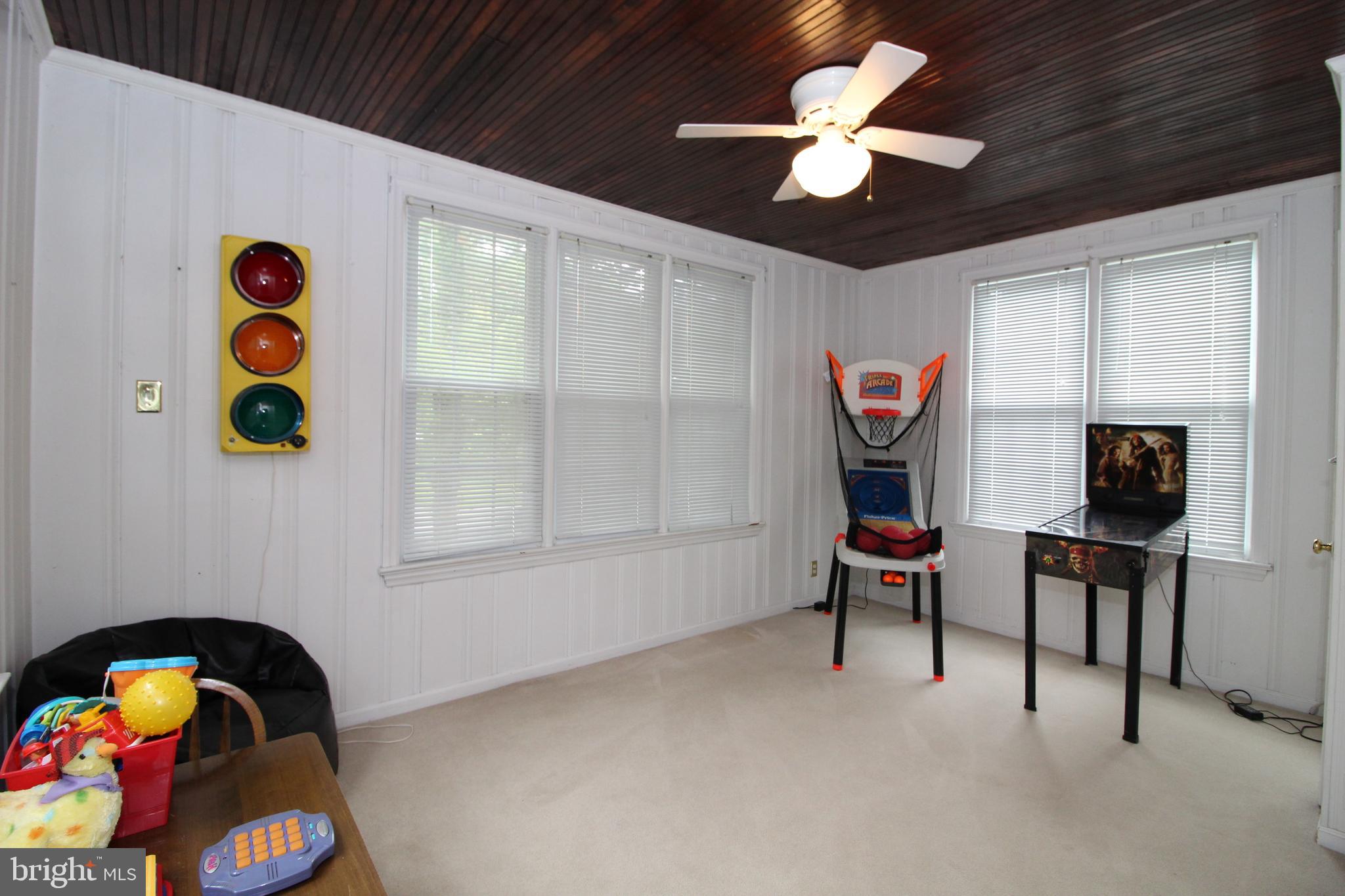 403 Crest Road Wilmington, DE 19803 - Photo 15 of 42 Gallery Image 15