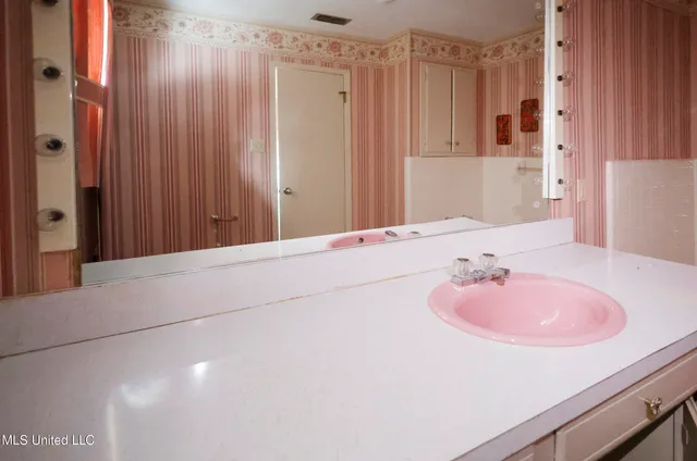 $269,900 | 20 McKenzie Road, Tylertown, MS 39667