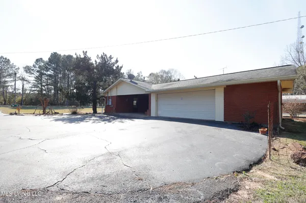 $269,900 | 20 McKenzie Road, Tylertown, MS 39667