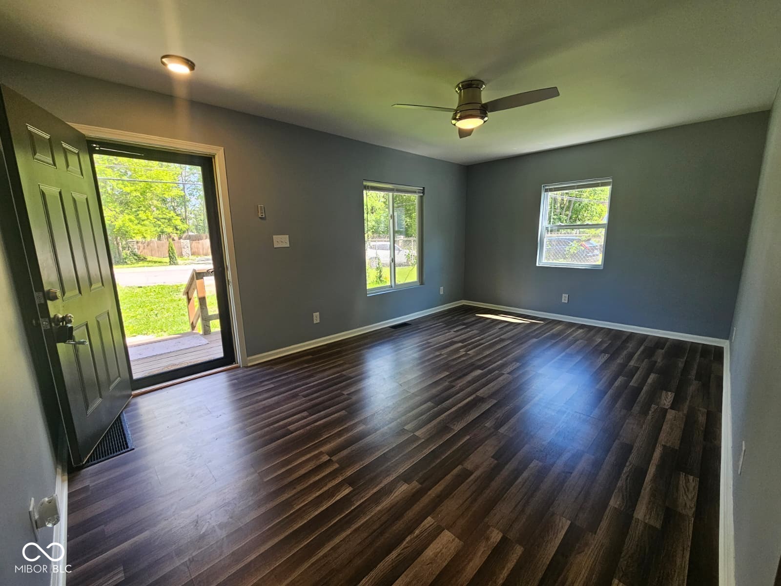 3260 Baltimore Avenue Indianapolis, IN 46218 - Photo 6 of 33