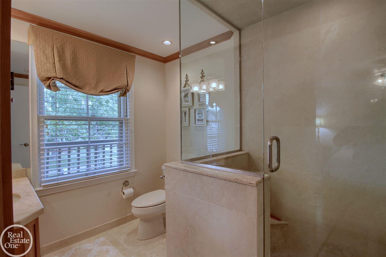 1178 Harvard Road Grosse Pointe, MI 48230 - Photo 18 of 26 31323127-18.JPG