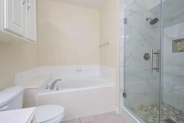 $2,000 | 7542 Autumn Sun Drive, Houston, TX 77083