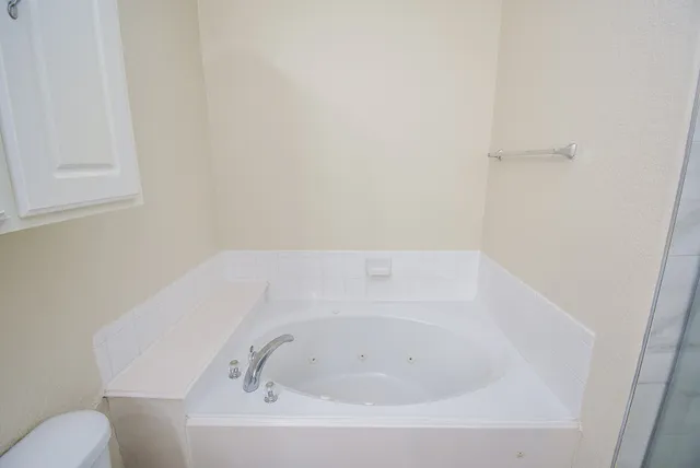 $2,000 | 7542 Autumn Sun Drive, Houston, TX 77083