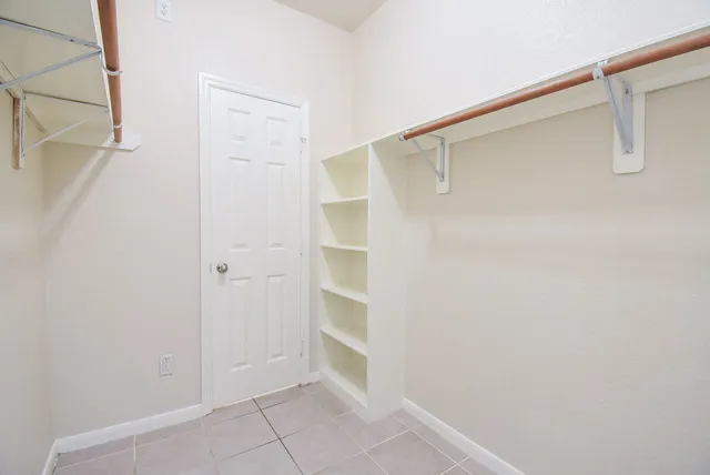 $2,000 | 7542 Autumn Sun Drive, Houston, TX 77083