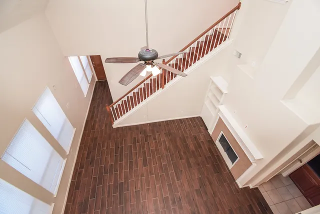 $2,000 | 7542 Autumn Sun Drive, Houston, TX 77083