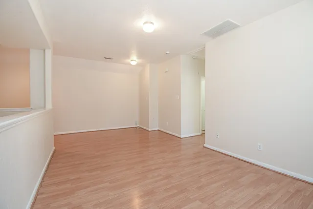 $2,000 | 7542 Autumn Sun Drive, Houston, TX 77083