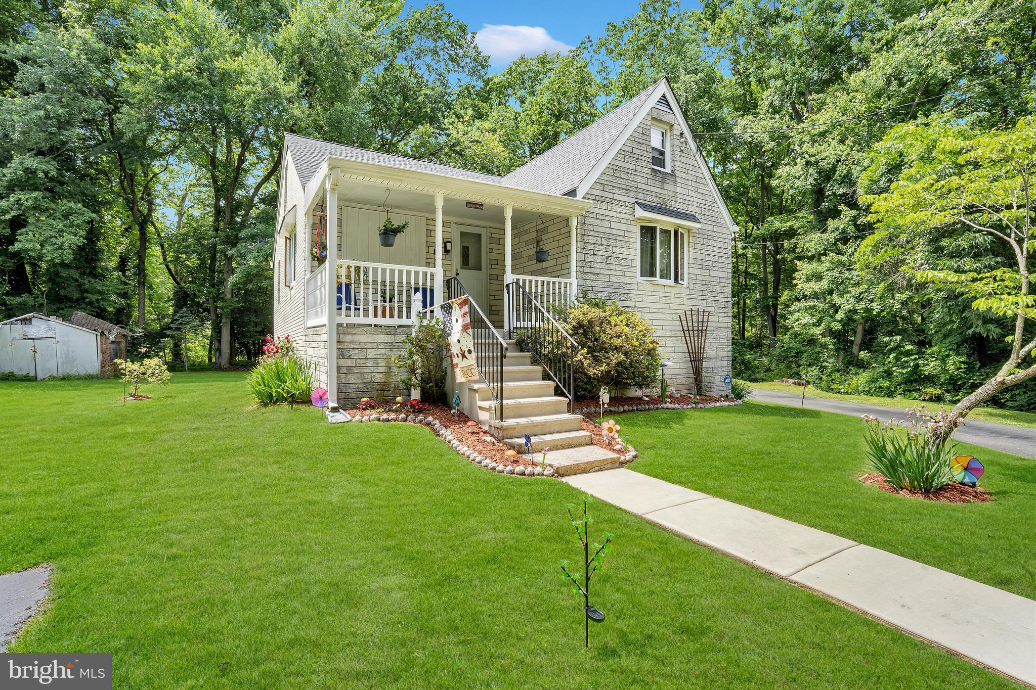 139 Manor Road Gibbsboro, NJ 08026 - Photo 1 of 34