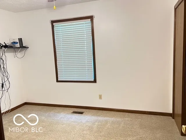 $1,700 | 4975 South 500 East, Greenfield, IN 46140