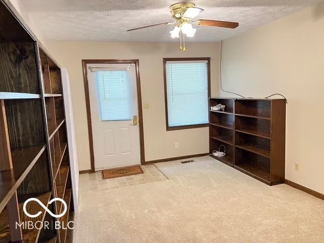 $1,700 | 4975 South 500 East, Greenfield, IN 46140