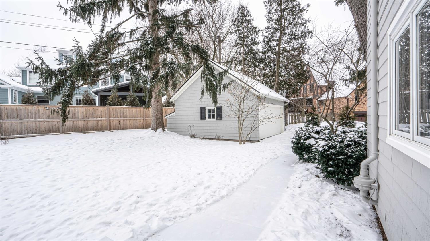 2110 Devonshire Road Ann Arbor, MI 48104 - Photo 11 of 96 Photo 12