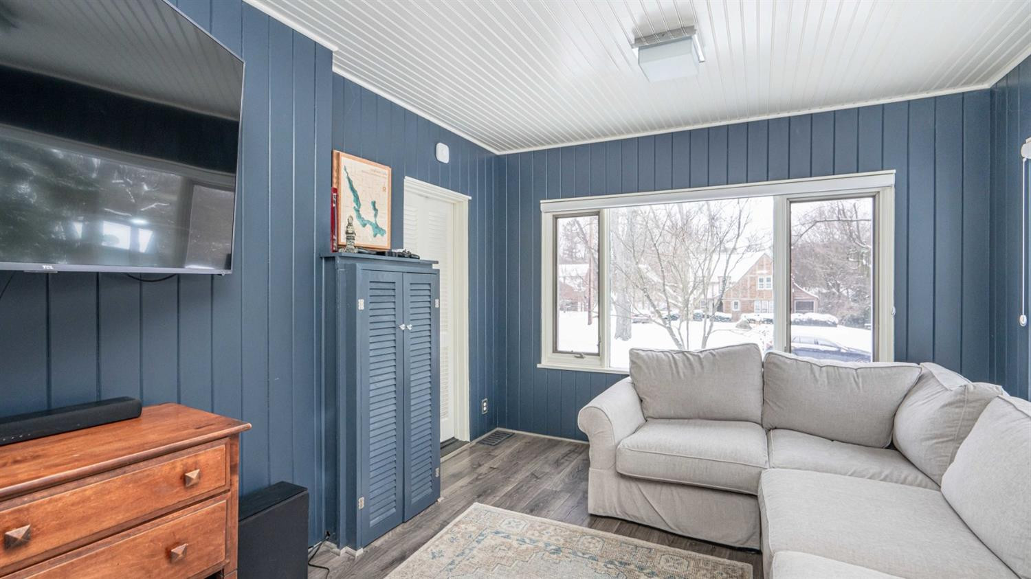 2110 Devonshire Road Ann Arbor, MI 48104 - Photo 41 of 96 Photo 42