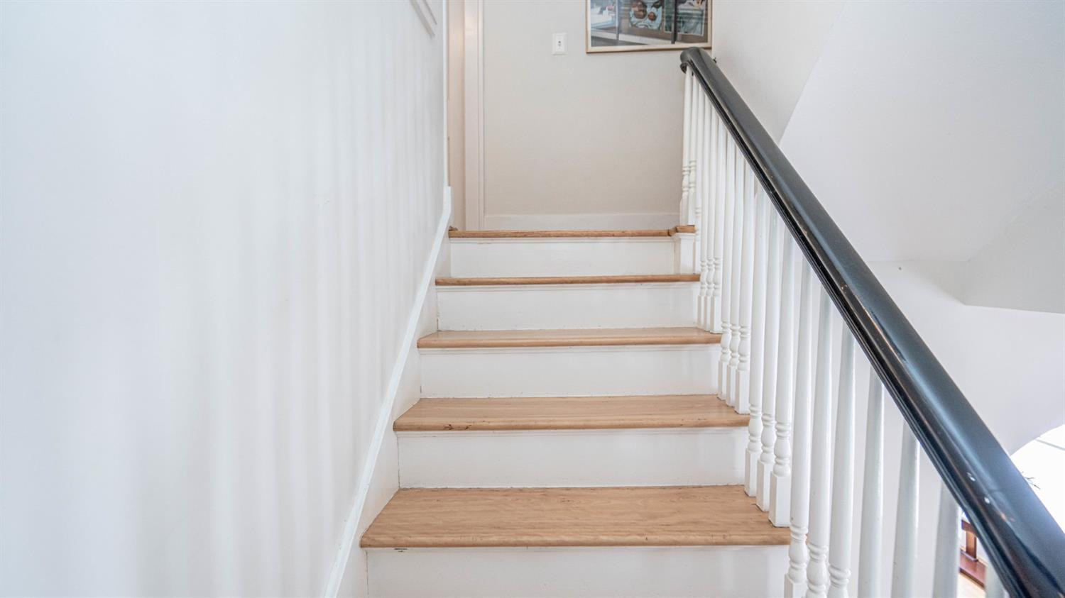 2110 Devonshire Road Ann Arbor, MI 48104 - Photo 45 of 96 Photo 47