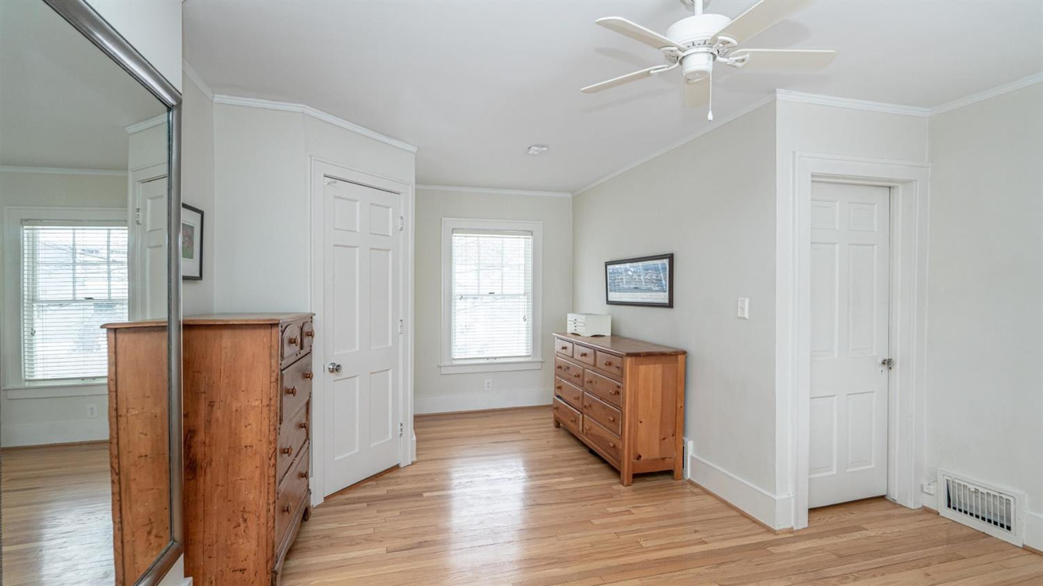 2110 Devonshire Road Ann Arbor, MI 48104 - Photo 51 of 96 Photo 53