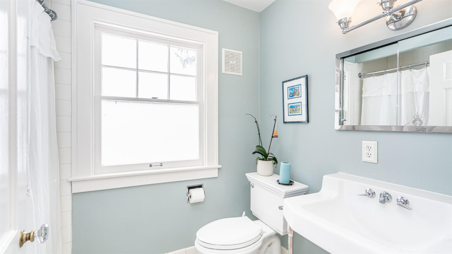 2110 Devonshire Road Ann Arbor, MI 48104 - Photo 75 of 96 Photo 78