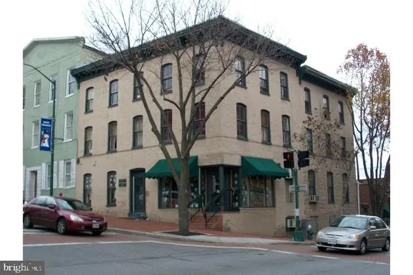 $1,025 | 100 North Potomac Street, Unit 3A, Hagerstown, MD 21740