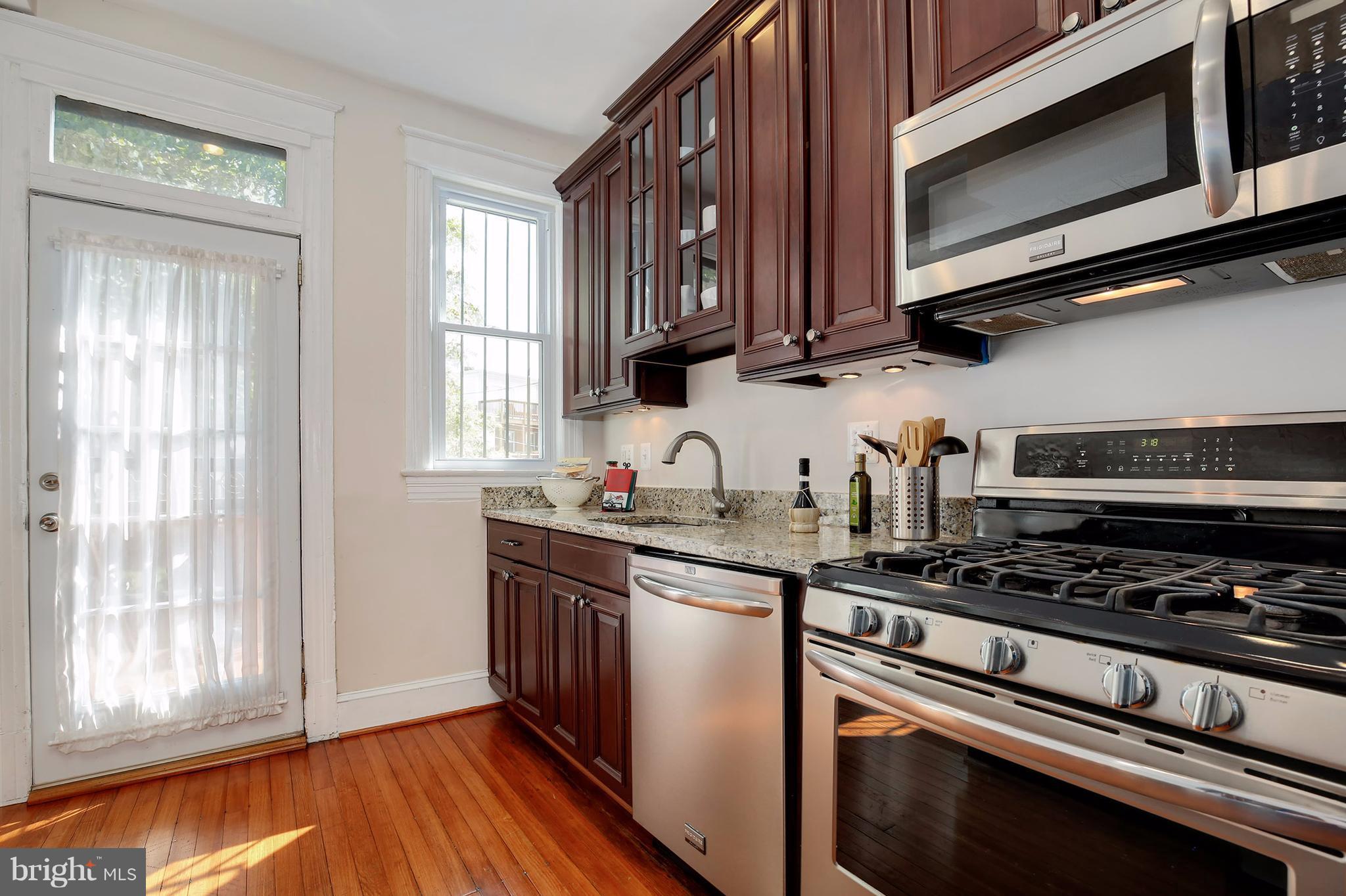 35 V Street Northeast Washington, DC 20002 - Photo 11 of 30 Kitchen
