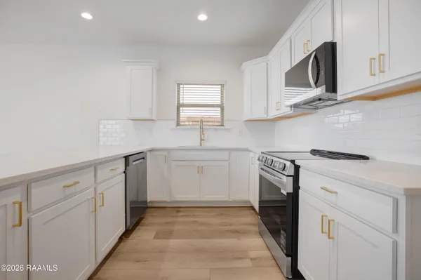 $209,999 | 106 Ridgedale Alley, Scott, LA 70583