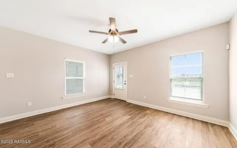 $209,999 | 106 Ridgedale Alley, Scott, LA 70583