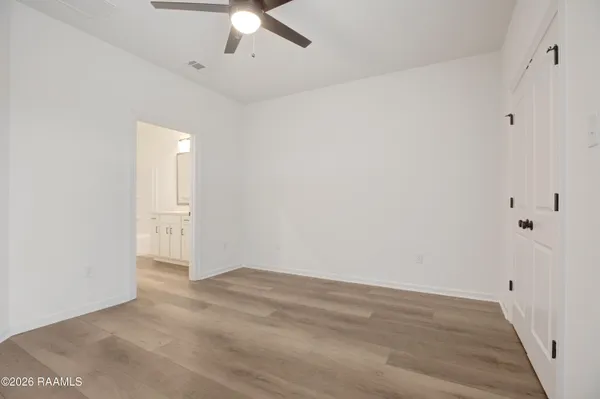 $209,999 | 106 Ridgedale Alley, Scott, LA 70583