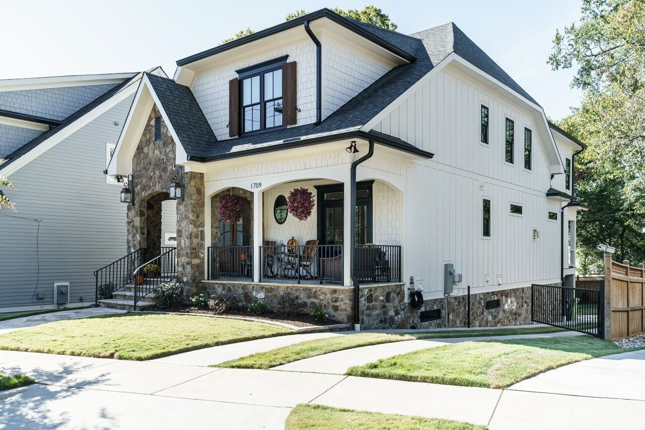 1709 Center Road Raleigh, NC 27608 - Photo 2 of 49 Welcome to Five Points