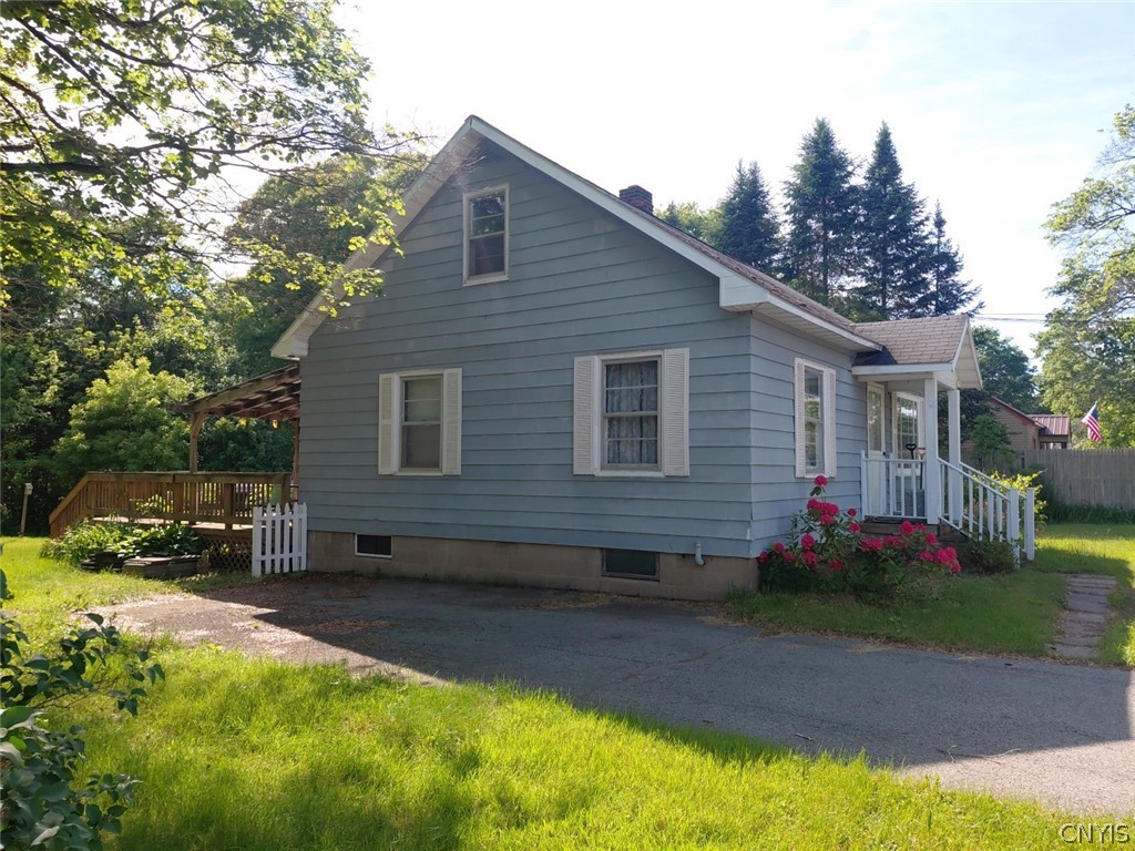 1497 County Rte 57 Volney, NY 13069 - Photo 5 of 10