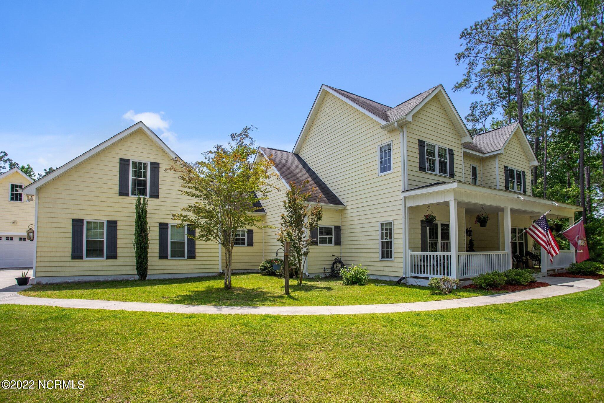 112 Forest Ridge Trail Swansboro, NC 28584 - Photo 3 of 74 21-web-or-mls-DSC05464