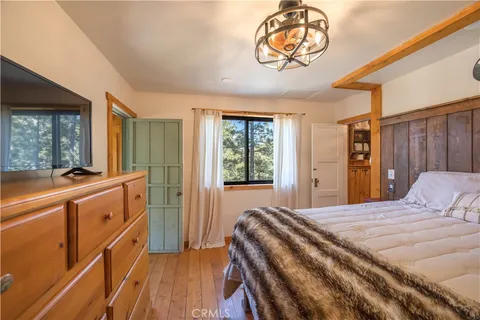 $625,000 | 65 Big Bear Boulevard, Big Bear Lake, CA 92305