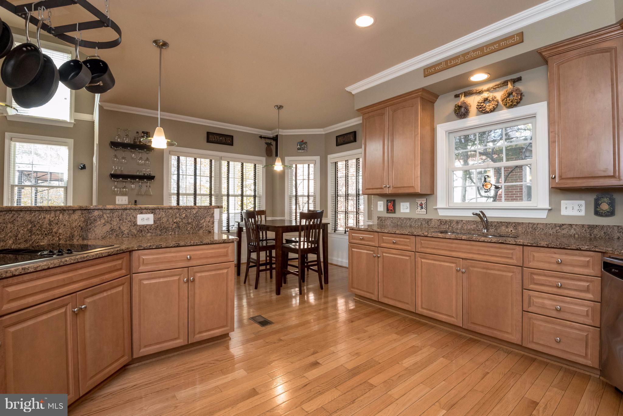 7740 West Shore Road Pasadena, MD 21122 - Photo 16 of 30 Kitchen