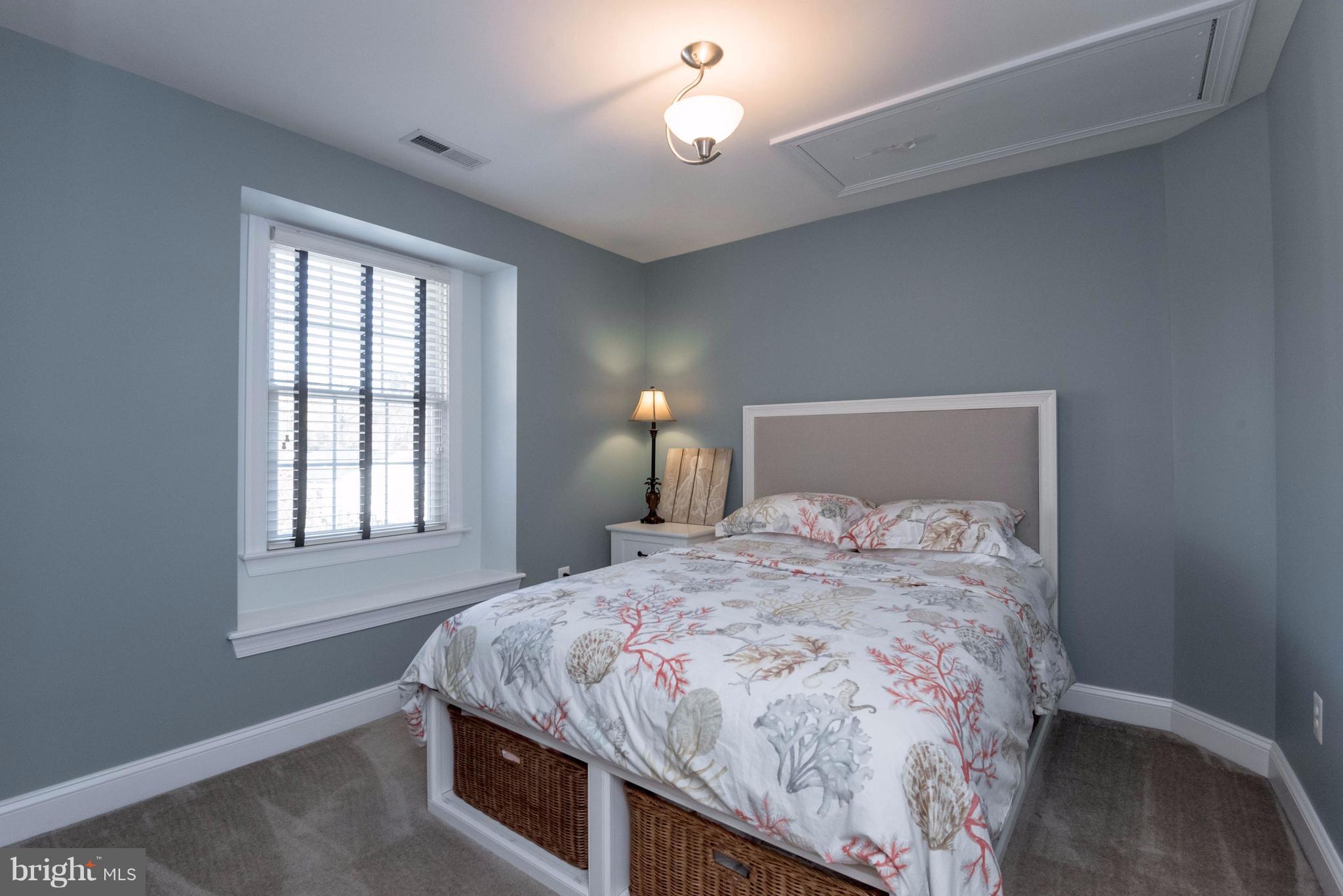 7740 West Shore Road Pasadena, MD 21122 - Photo 29 of 30 Bedroom
