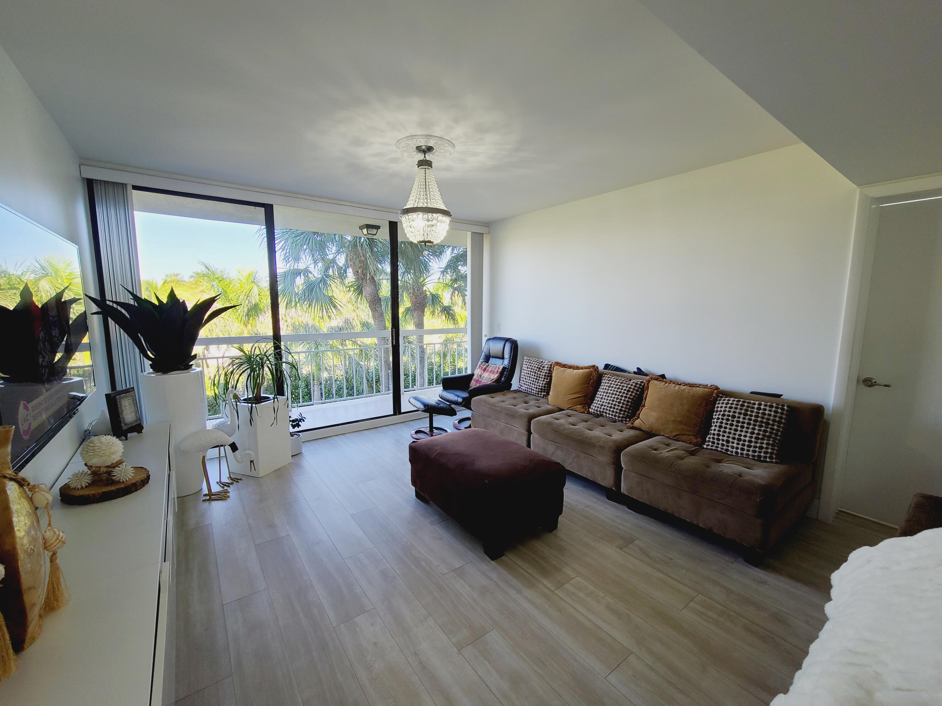 6133 Balboa Circle, Unit 301 Boca Raton, FL 33433 - Photo 13 of 49 20230106_151114