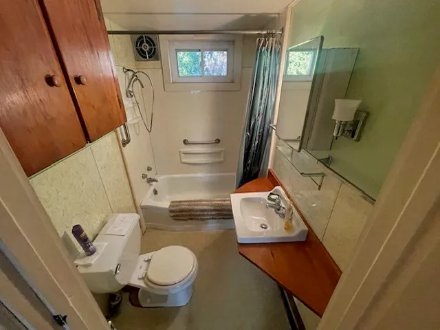 $279,000 | 146 Berkshire Trail West, Goshen, MA 01032