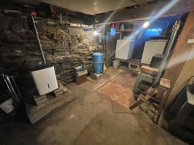 $279,000 | 146 Berkshire Trail West, Goshen, MA 01032