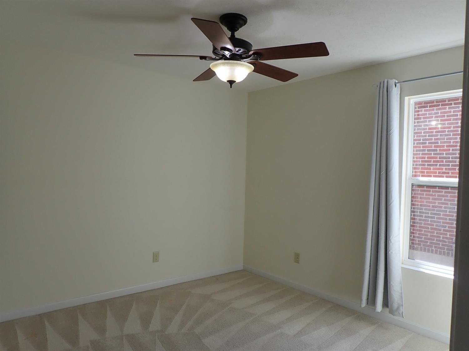 6305 SHOREACRES Court Hamilton, OH 45011 - Photo 20 of 31