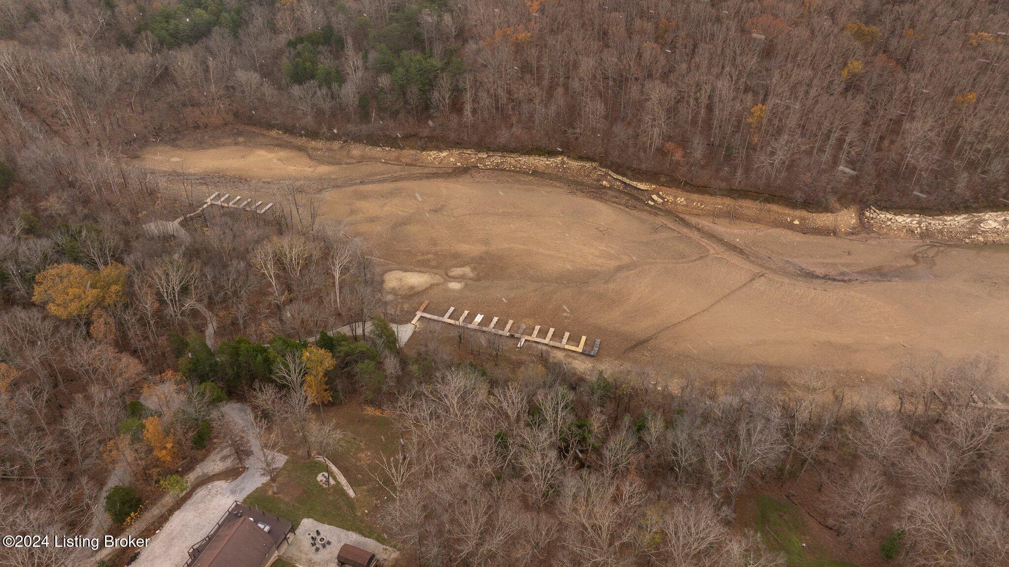 599 Mallard Pointe Road Clarkson, KY 42726 - Photo 13 of 44 13-web-or-mls-DJI_20241121090246_0265_D