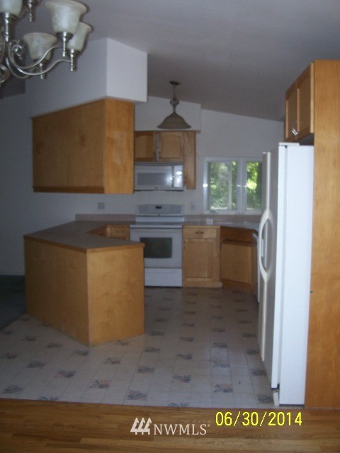 495 Beckett Point Road Port Townsend, WA 98368 - Photo 4 of 8 Gallery Image 4