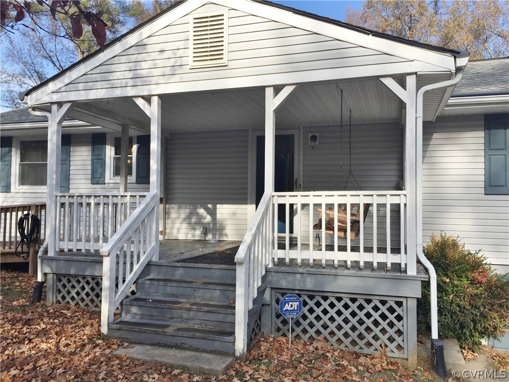 6810 Woodpecker Road Chesterfield, VA 23838 - Photo 3 of 16 Gallery Image 3